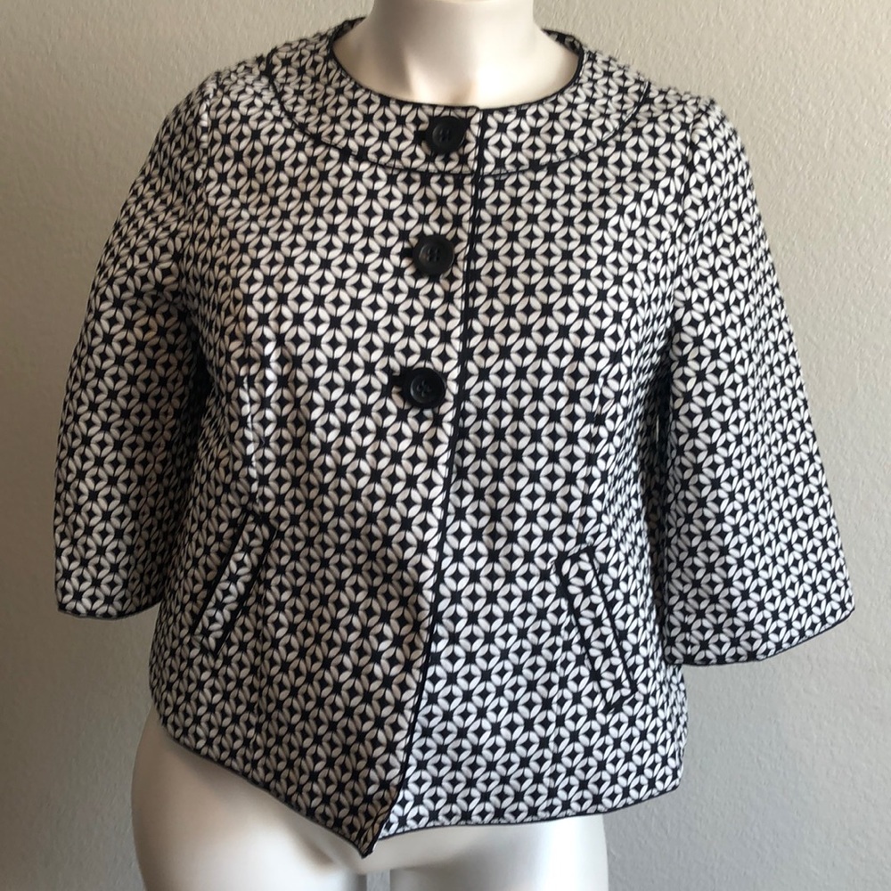 Women’s Lane Bryant Black And White Blazer, 16